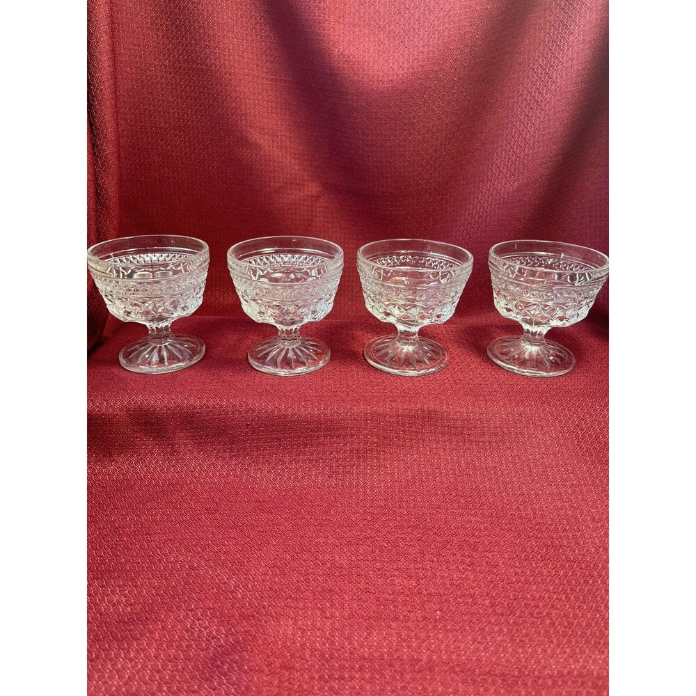 Set of 4 Vintage Anchor Hocking Wexford 3.5” in Champagne Sherbet Cut Glass Cups